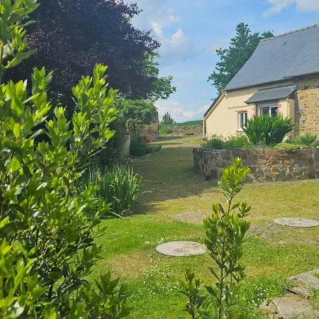 Les Rochelles Saint-Aubin-de-Terregatte